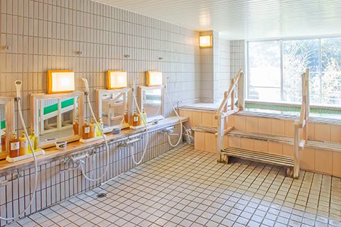 公共温泉（例子）