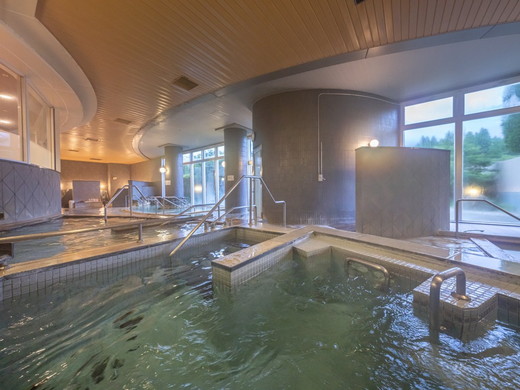 公共温泉（例子）