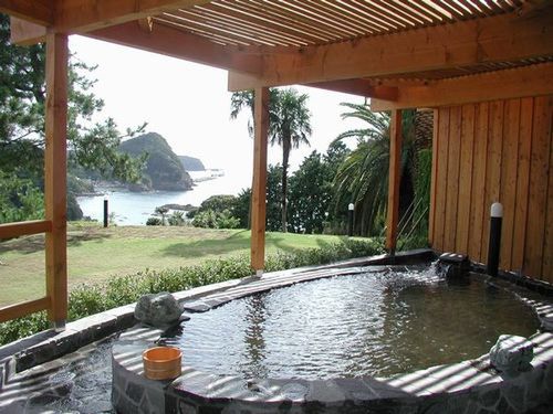 公共温泉（例子）