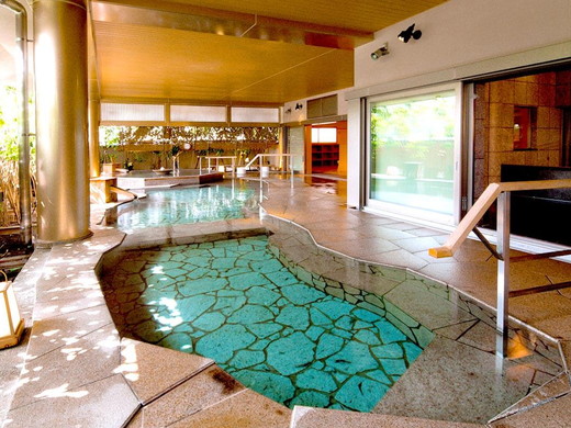 公共温泉（例子）