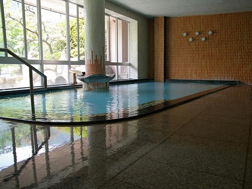 公共温泉（例子）