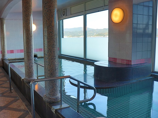 公共温泉（例子）