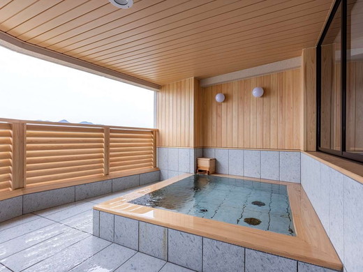 公共温泉（例子）