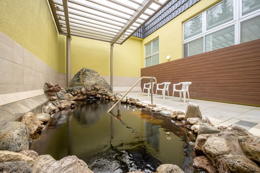 公共温泉（例子）